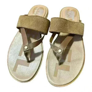 Ella™ II Easy Flip